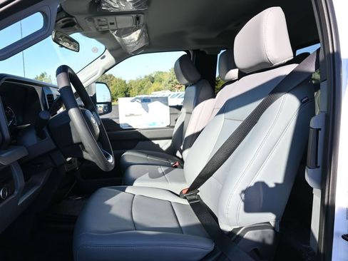 New 2026 Ford F450 XL w/ XL Chrome Package image 27