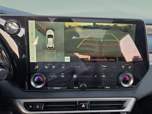 Used 2026 Lexus RX 350 w/ Convenience Package image 19