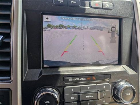 Used 2019 Ford F150 Lariat AWD/4WD image 13