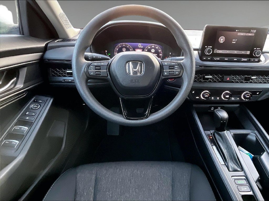 Used 2024 Honda Accord EX image 17