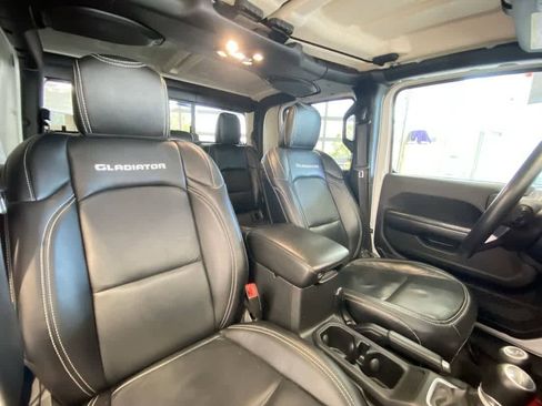 Used 2020 Jeep Gladiator Sport w/ Quick Order Package 24S AWD/4WD image 26