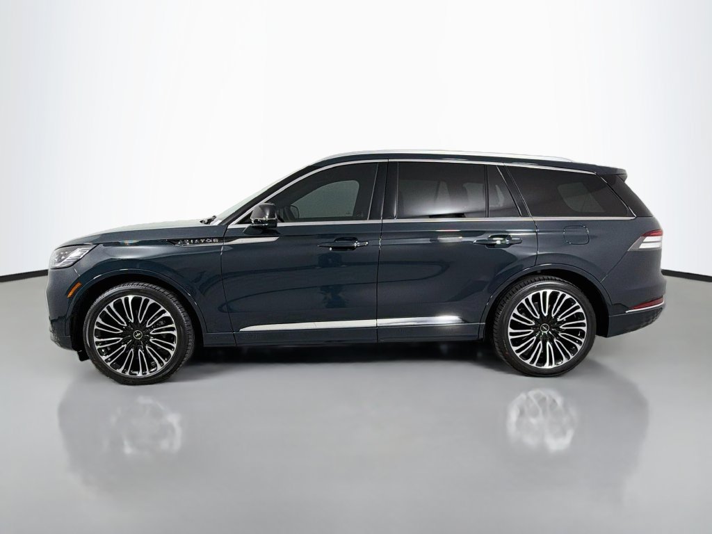 New 2026 Lincoln Aviator Black Label w/ Dynamic Handling Package AWD/4WD image 8