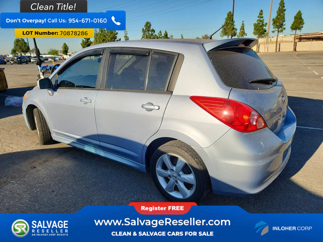 Used 2012 Nissan Versa Hatchback FWD image 3