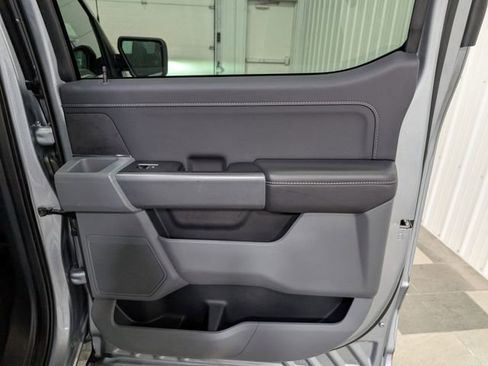 Used 2025 Ford F150 XLT w/ Equipment Group 301A Standard image 25