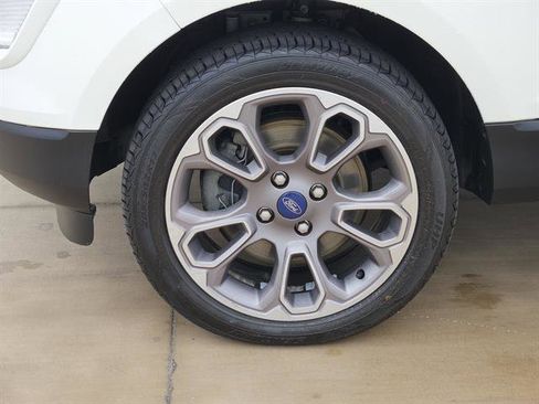Used 2021 Ford EcoSport Titanium image 7