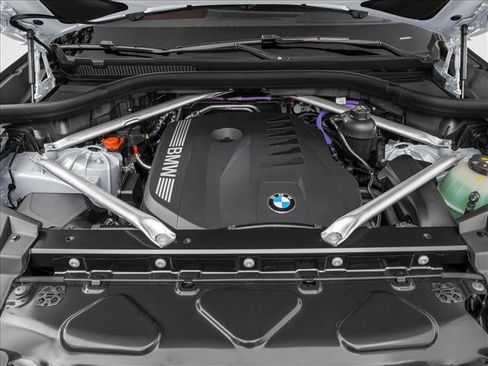 New 2027 BMW X6 M60i AWD/4WD image 8