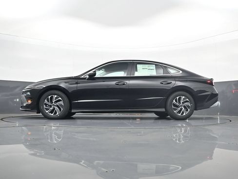 New 2026 Hyundai Sonata Blue FWD image 28