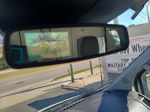 Used 2016 Ford Transit 250 148 Low Roof image 17