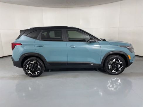 New 2026 Kia Seltos S image 9