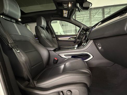 Used 2024 Jaguar F-PACE R-Dynamic S image 20