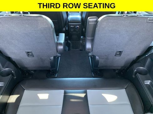 Used 2023 Ford Explorer XLT w/ Equipment Group 202A AWD/4WD image 8