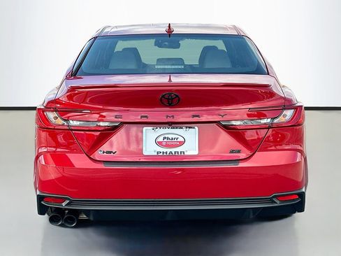 New 2025 Toyota Camry SE w/ Convenience Package FWD image 5