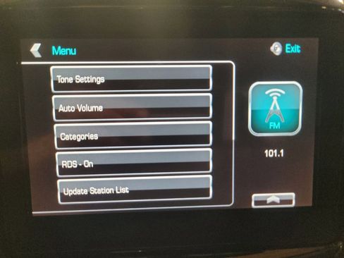 Used 2019 Chevrolet Traverse LT image 25