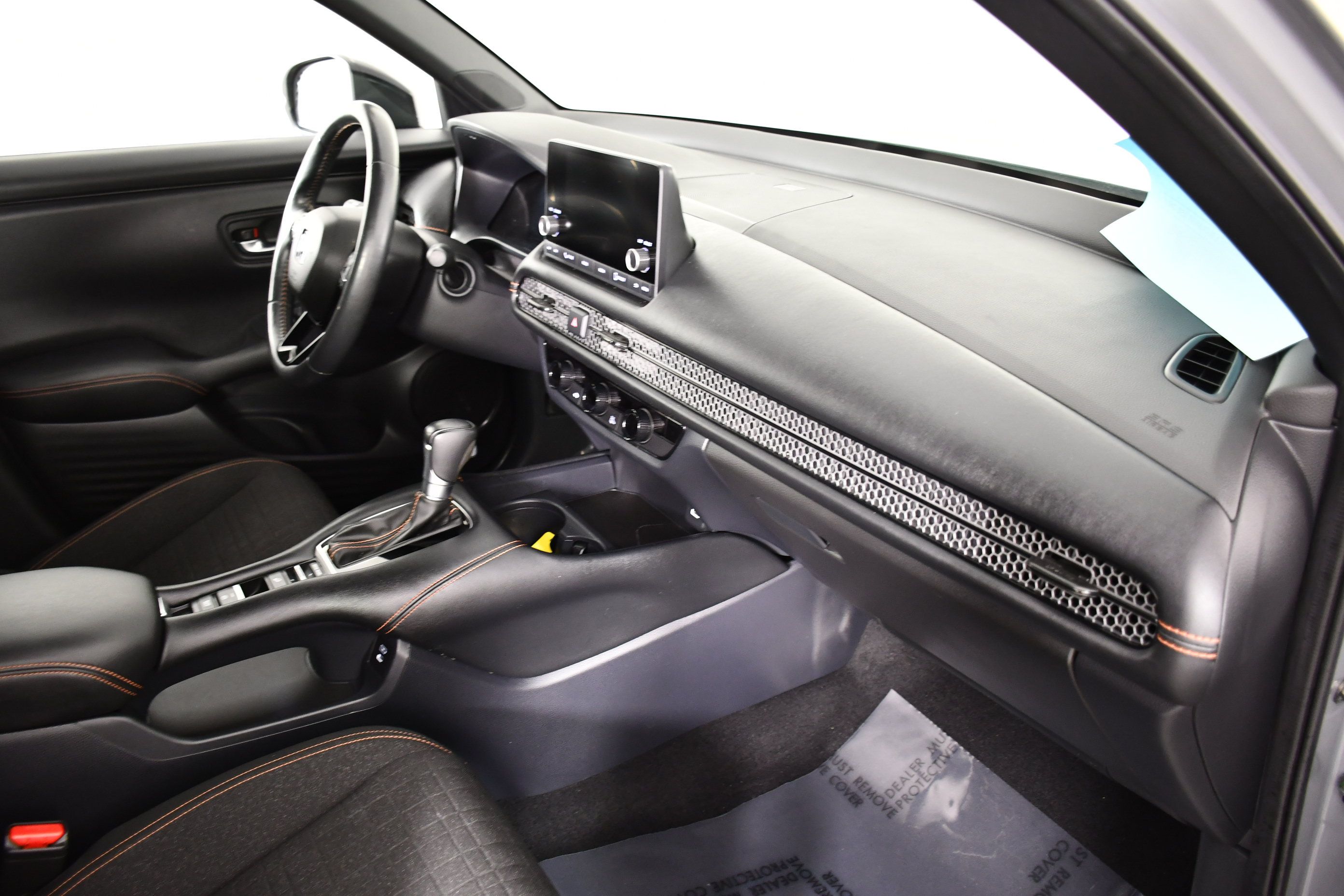Certified 2024 Honda HR-V Sport image 39