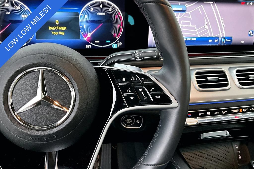 Used 2025 Mercedes-Benz GLS 450 4MATIC image 27