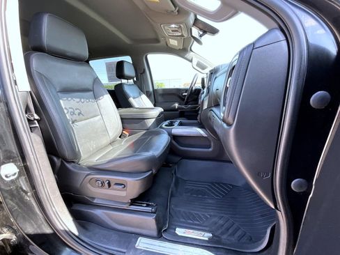 Used 2022 Chevrolet Silverado 1500 LTZ AWD/4WD image 15