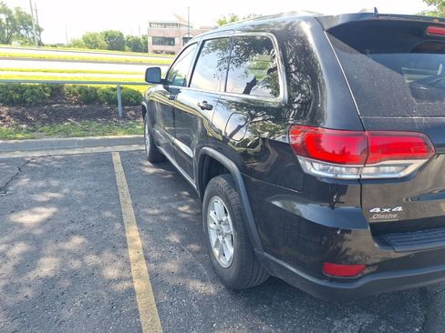 Used 2020 Jeep Grand Cherokee Laredo w/ Security & Convenience Group AWD/4WD image 8