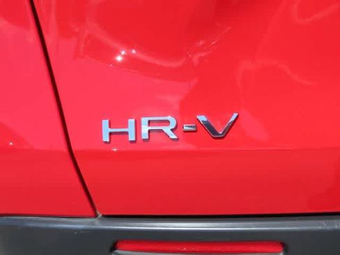 Certified 2024 Honda HR-V Sport image 7