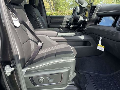 New 2026 RAM 1500 Limited AWD/4WD image 32