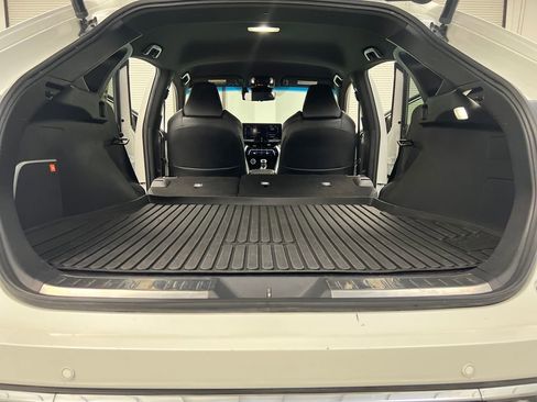 Used 2022 Toyota Venza Limited AWD/4WD image 29