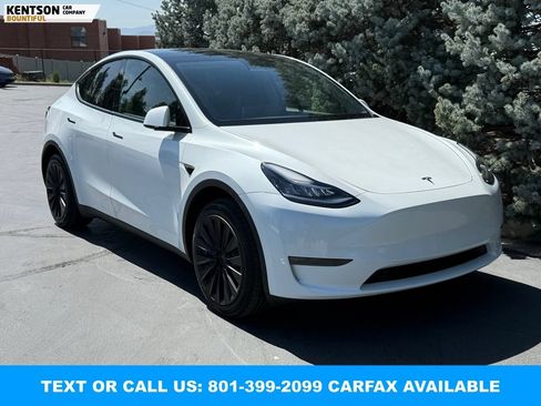Used 2023 Tesla Model Y Long Range AWD/4WD image 12