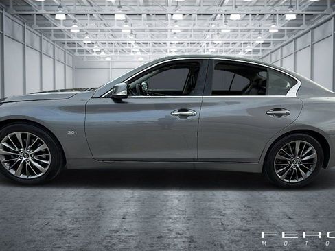 Used 2018 INFINITI Q50 Luxe image 2