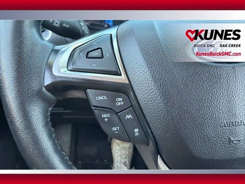 Used 2023 Ford Edge SEL AWD/4WD image 10
