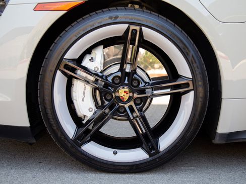 Certified 2023 Porsche Taycan RWD image 9