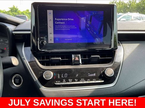 Used 2025 Toyota Corolla LE w/ LE Premium Package FWD image 19