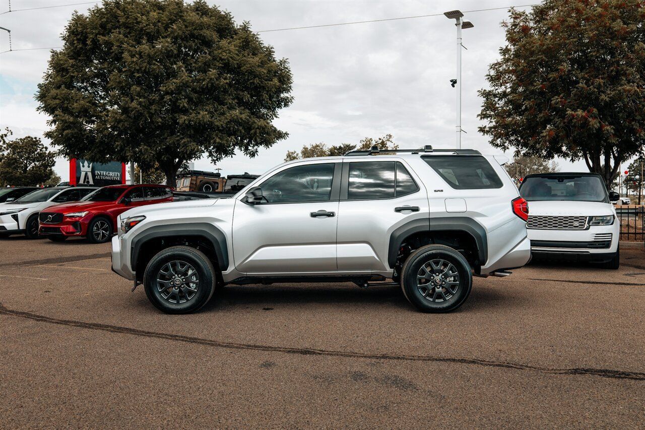 Used 2026 Toyota 4Runner SR5 AWD/4WD image 4