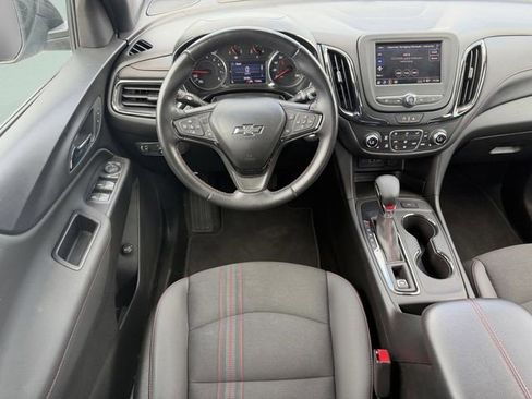 Certified 2022 Chevrolet Equinox RS FWD image 16
