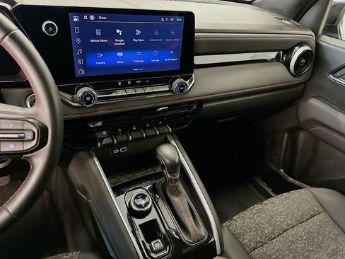 Used 2023 Chevrolet Colorado Z71 image 26