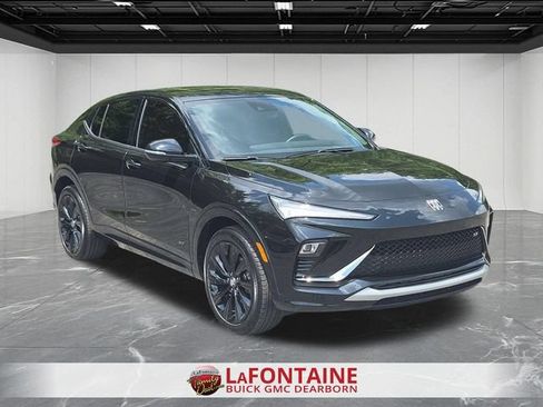 Used 2025 Buick Envista Sport Touring w/ Experience Buick Package FWD image 7
