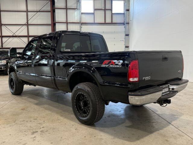 Used 2004 Ford F250 Lariat AWD/4WD image 11