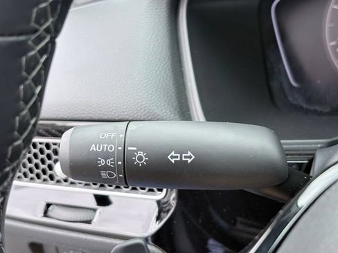 Used 2025 Honda Civic Sport image 15