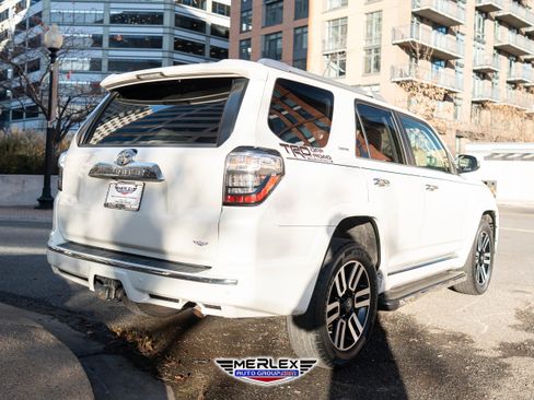 Used 2018 Toyota 4Runner Limited image 7