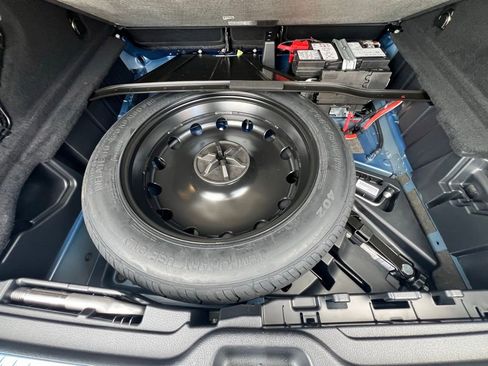 Certified 2023 Mercedes-Benz GLC 300 4MATIC image 38