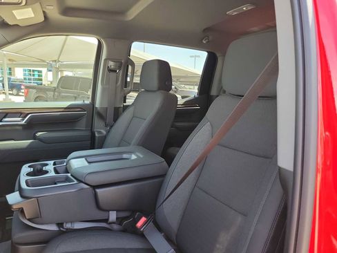 New 2026 Chevrolet Silverado 1500 LT w/ Z71 Off-Road Package AWD/4WD image 15