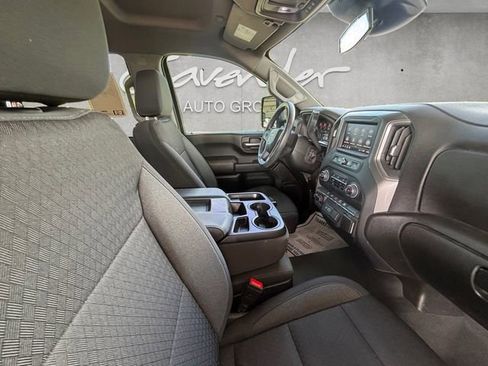 Used 2024 Chevrolet Silverado 2500 Custom w/ Custom Convenience Package AWD/4WD image 30