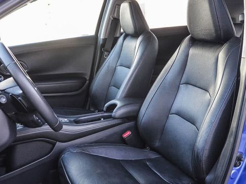Used 2021 Honda HR-V EX-L image 18