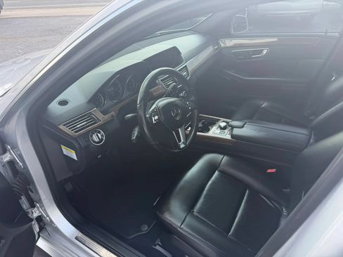 Used 2013 Mercedes-Benz E 350 Sedan image 9