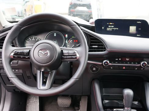 Certified 2025 MAZDA MAZDA3 s image 18