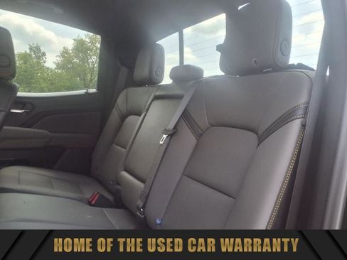 Used 2025 Chevrolet Colorado ZR2 w/ Technology Package image 16