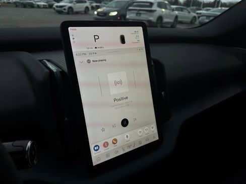 New 2026 Volvo EX30 Cross Country Ultra image 13