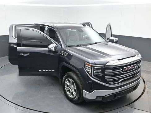 Used 2024 GMC Sierra 1500 SLT AWD/4WD image 49