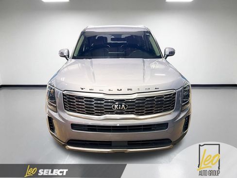 Used 2021 Kia Telluride S FWD image 2