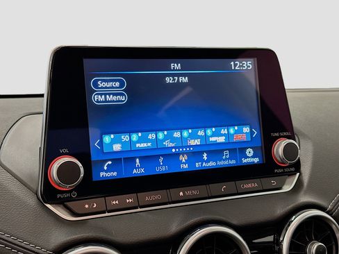 Used 2025 Nissan Sentra SV image 21