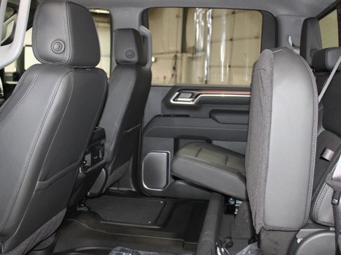 New 2026 GMC Sierra 2500 Denali w/ Denali Reserve Package image 28