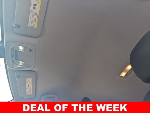 Used 2018 Chevrolet Malibu LT image 29