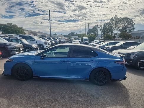 Used 2022 Toyota Camry TRD w/ TRD Package w/JBL Audio FWD image 9
